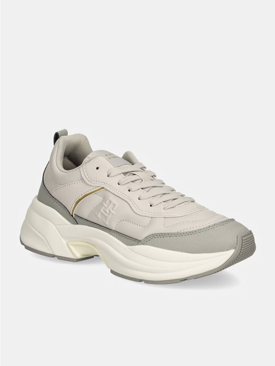 detail Tommy Hilfiger dámské šedé tenisky