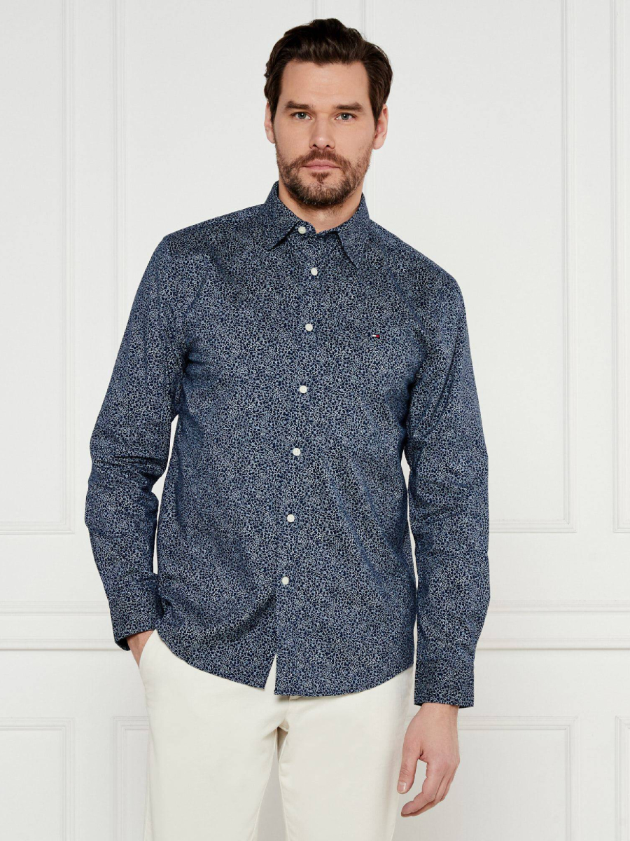 detail Tommy Hilfiger pánská tmavě modrá košile