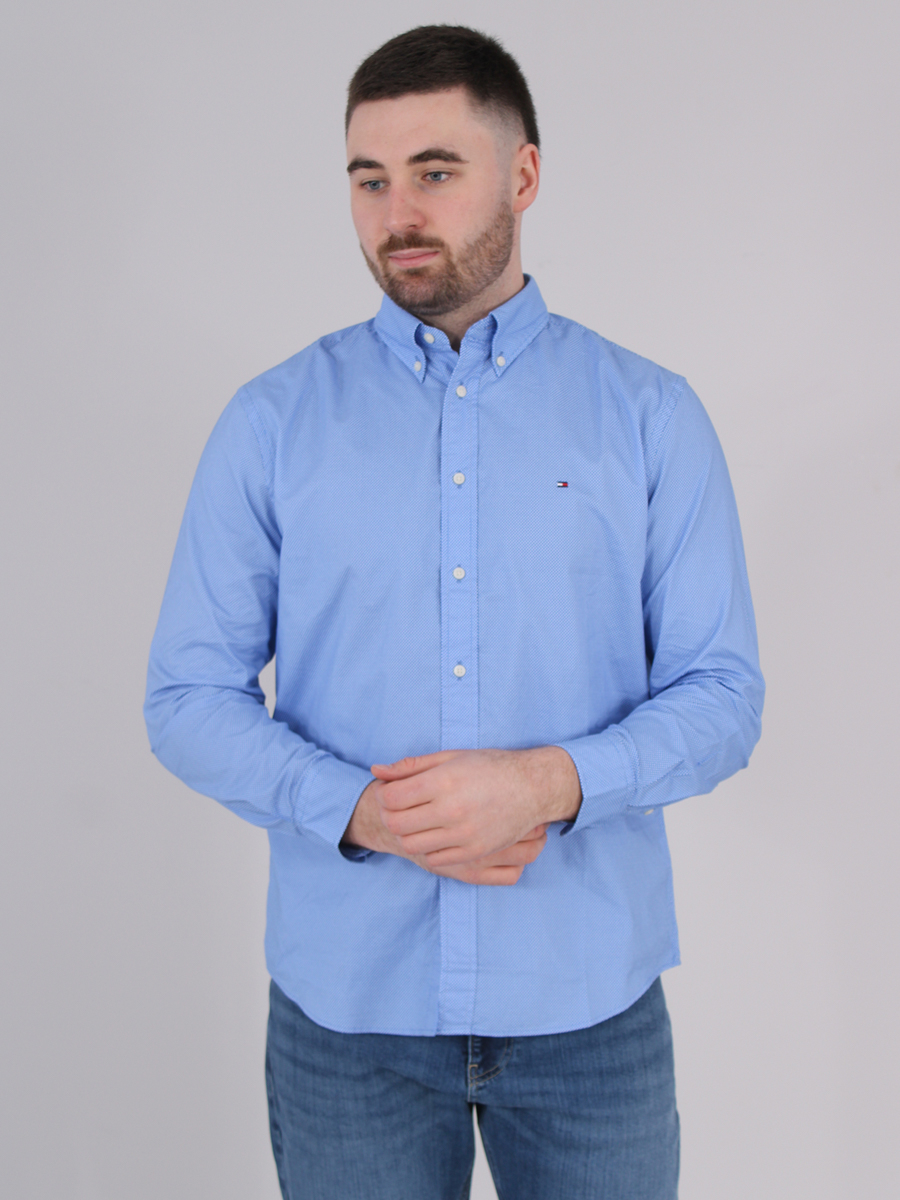 detail   Tommy Hilfiger pánská modrá košile