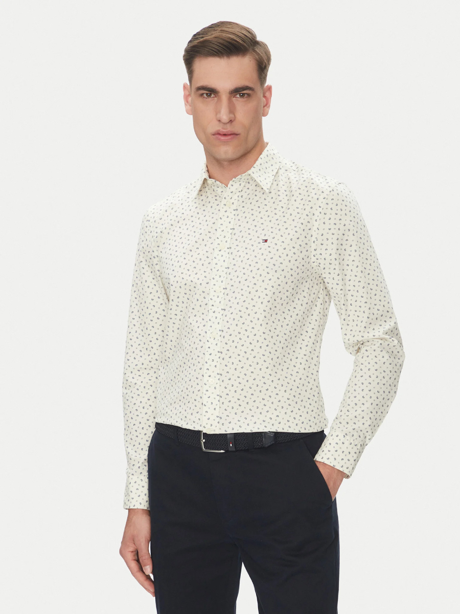 detail Tommy Hilfiger pánská krémová košile