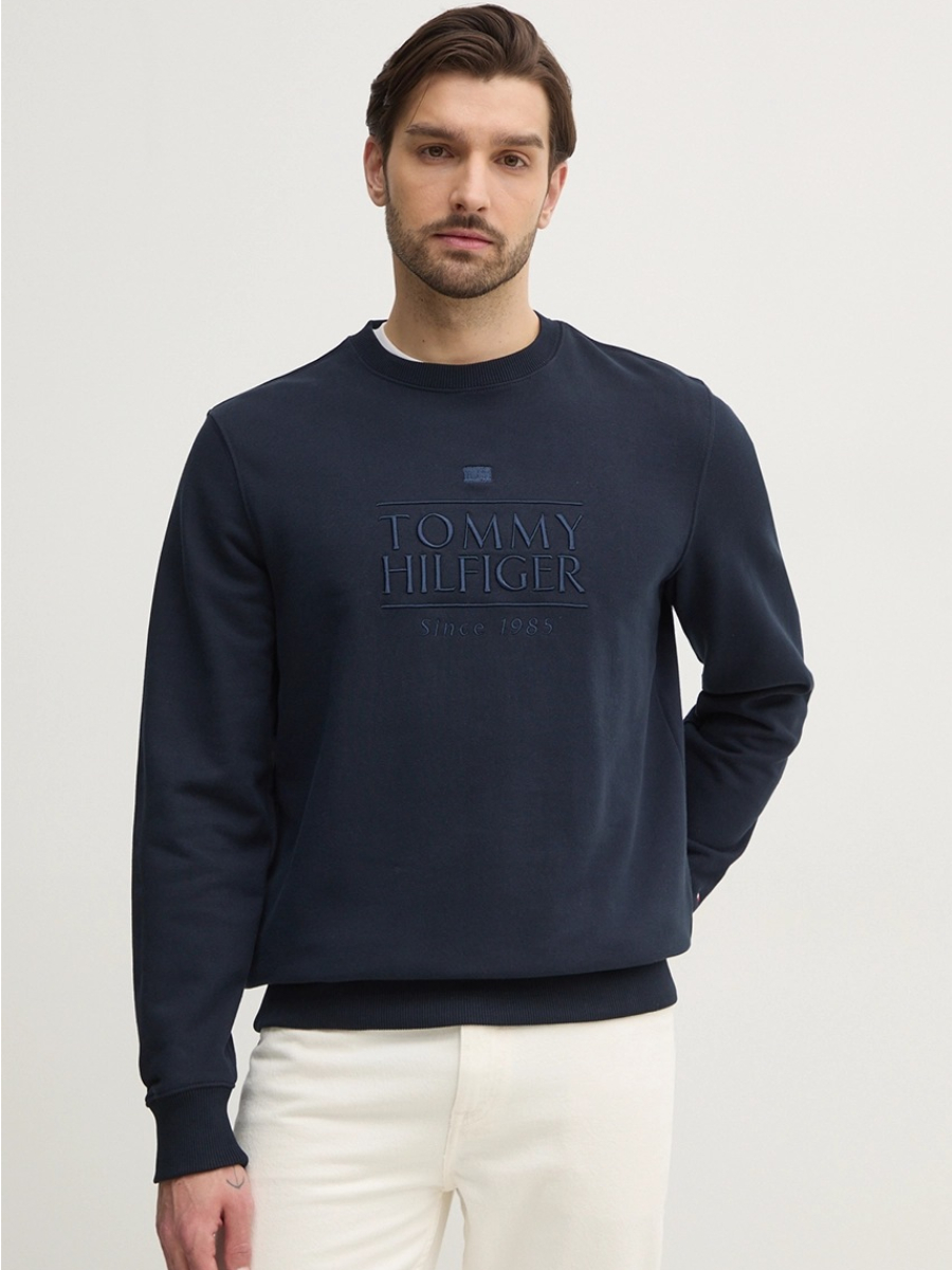 detail Tommy Hilfiger pánská tmavě modrá mikina