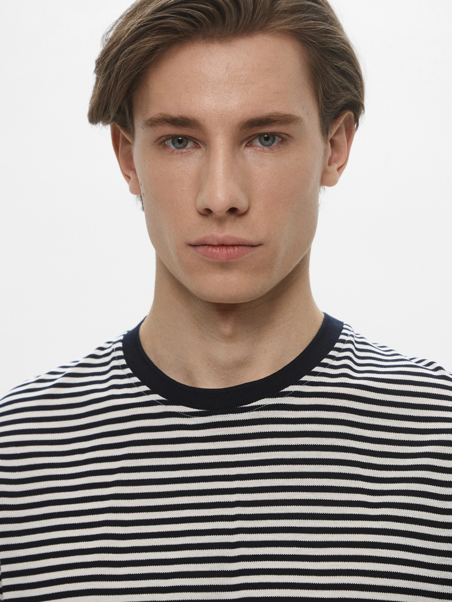 detail Tommy Hilfiger pánské pruhované triko