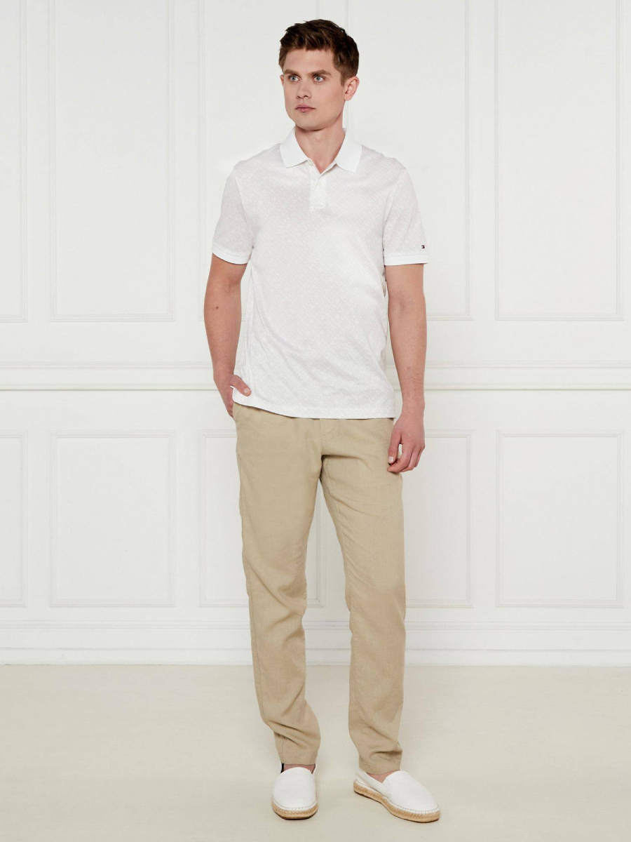 detail Tommy Hilfiger pánské béžové kalhoty