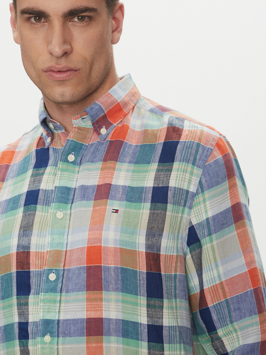 detail Tommy Hilfiger pánská kostkovaná košile