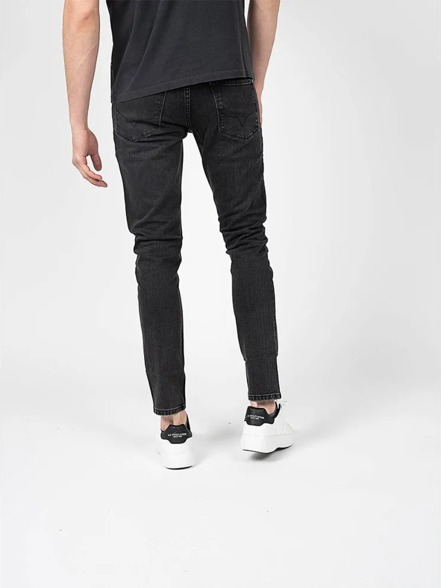 detail Pepe Jeans pánské šedé džíny