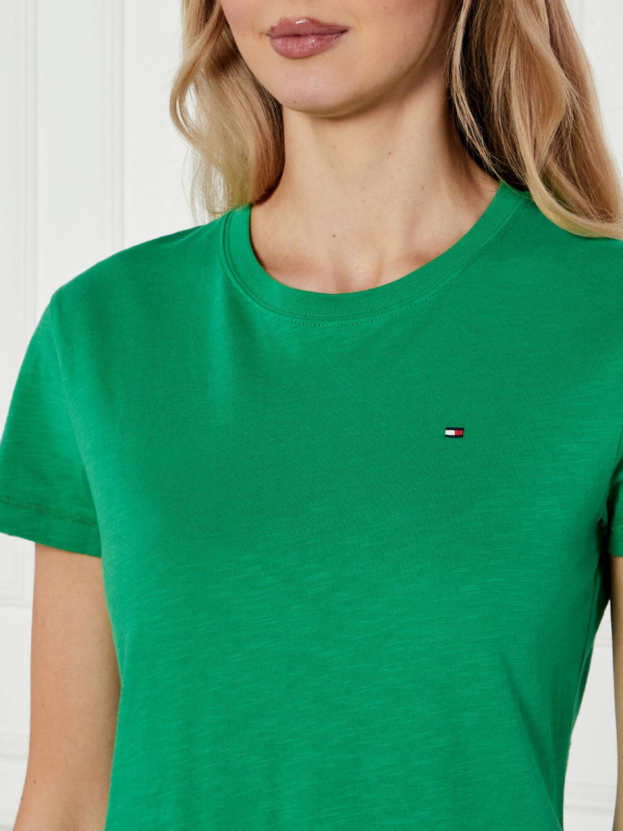 detail Tommy Hilfiger dámské zelené tričko