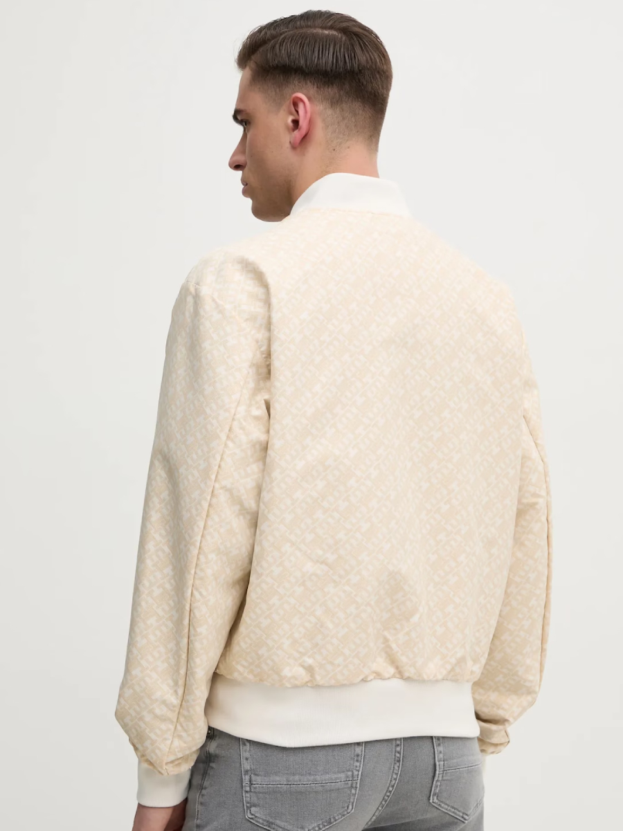 detail Tommy Hilfiger pánská béžová bunda bomber 