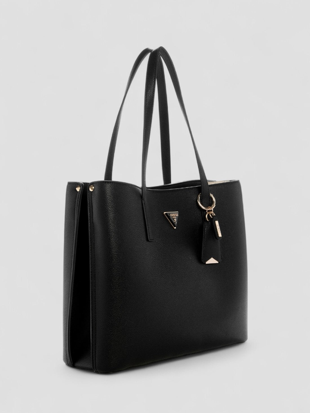 detail Guess dámská černá kabelka