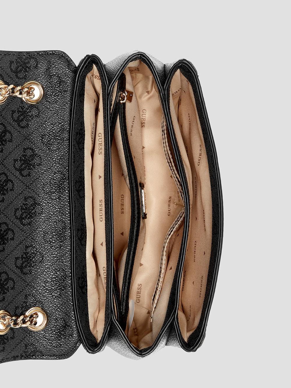 detail Guess dámská šedá kabelka