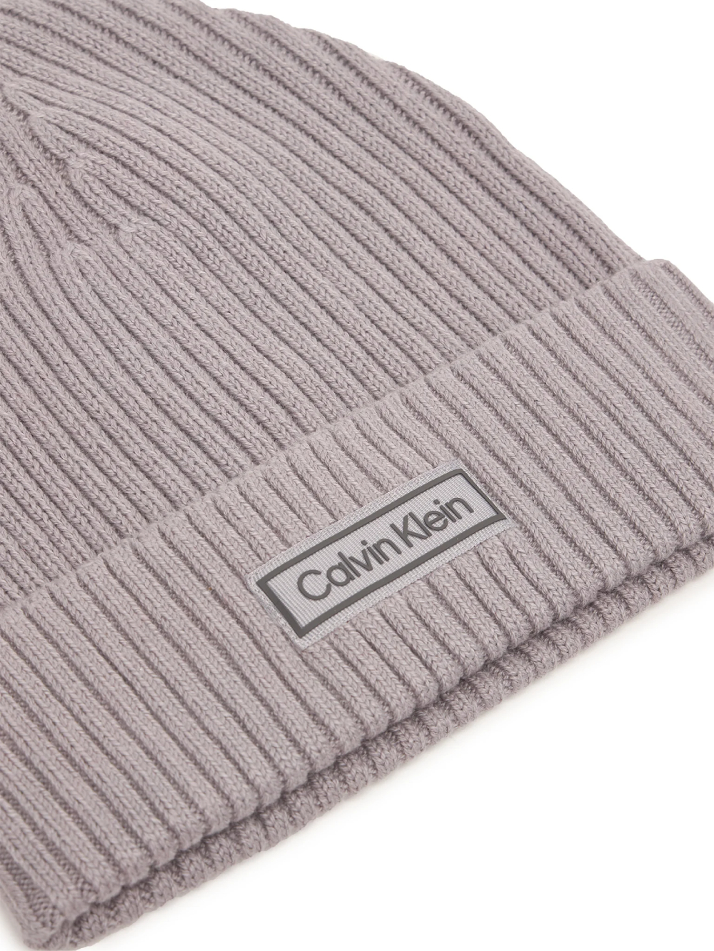 detail Calvin Klein dámská šedá čepice