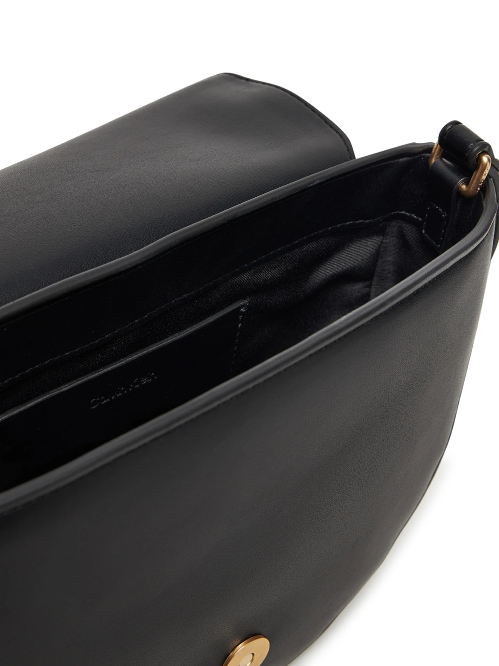 detail Calvin Klein dámská černá kabelka