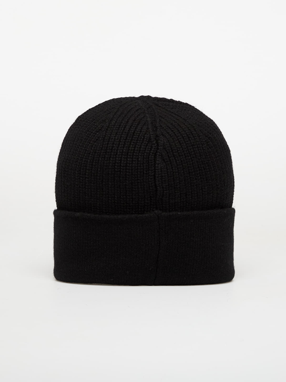 detail Guess dámská černá čepice