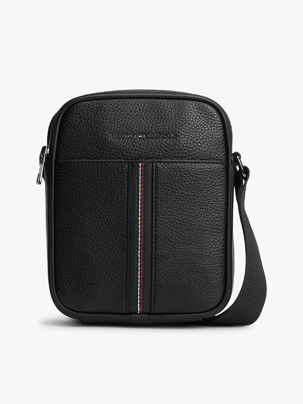 detail Tommy Hilfiger pánská černá taška 