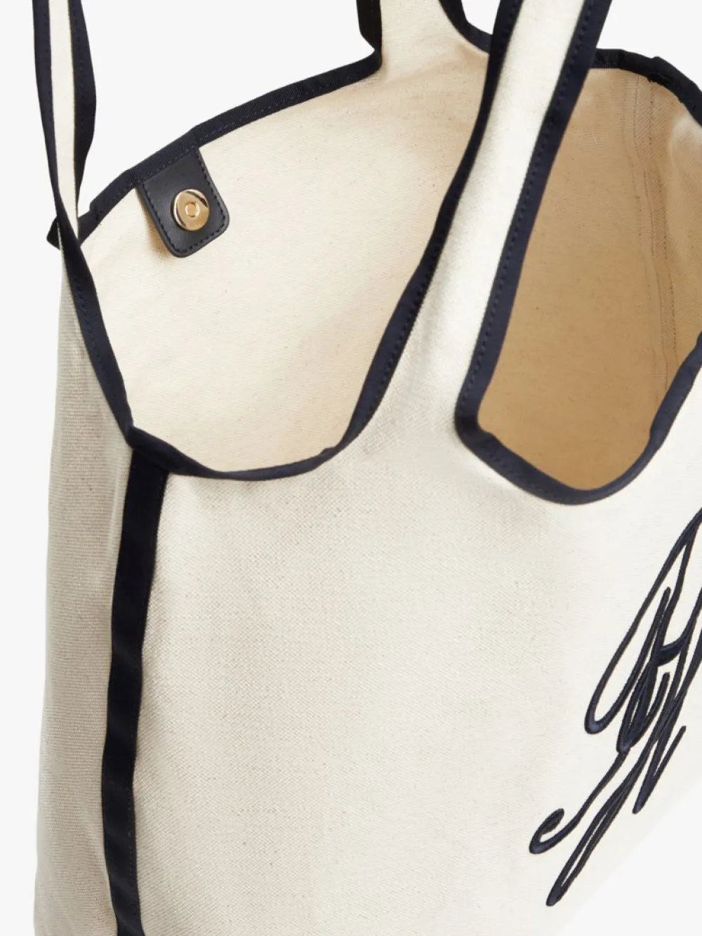 detail Tommy Hilfiger dámská bílá taška