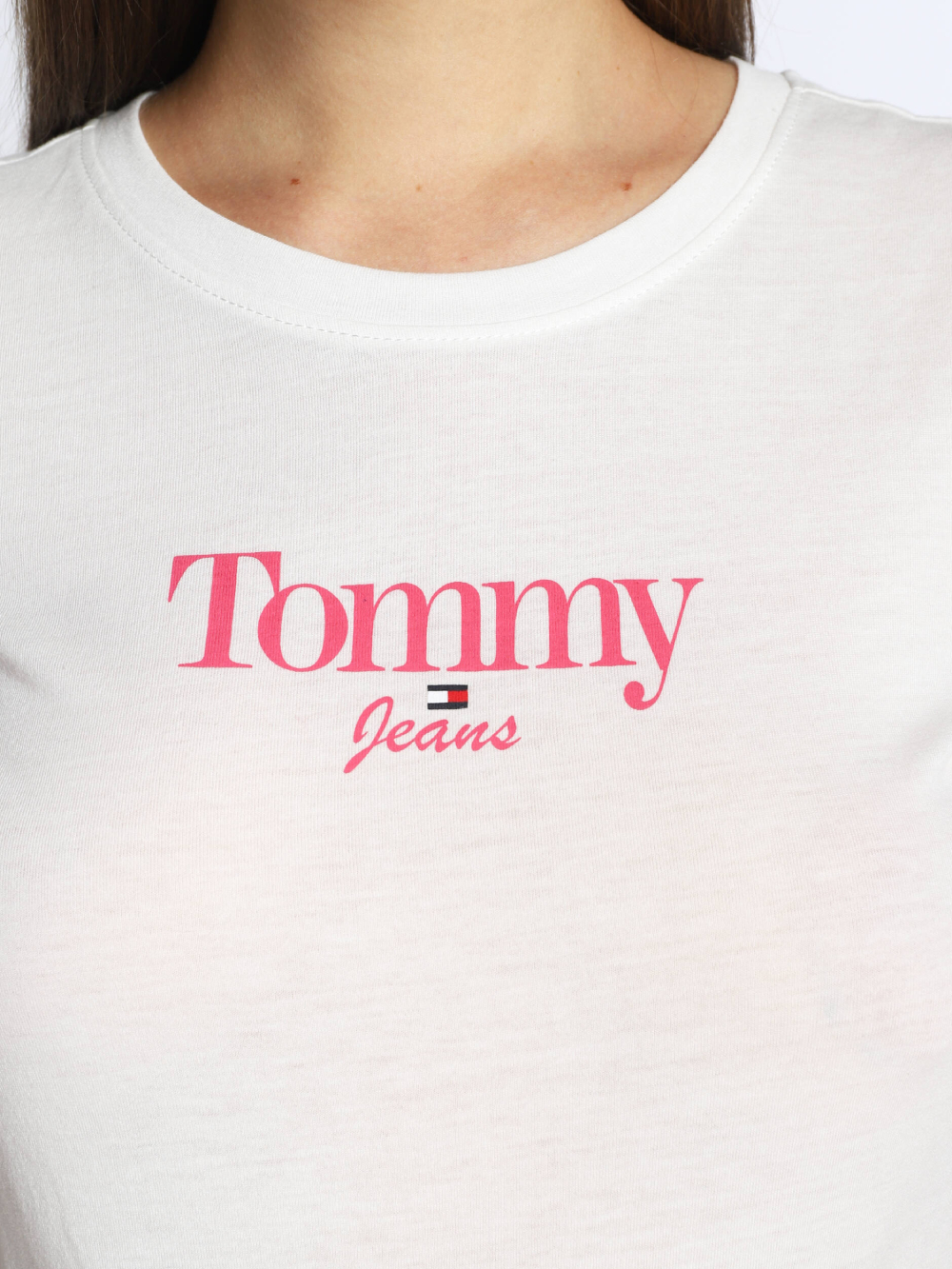 detail Tommy Jeans dámské bílé triko