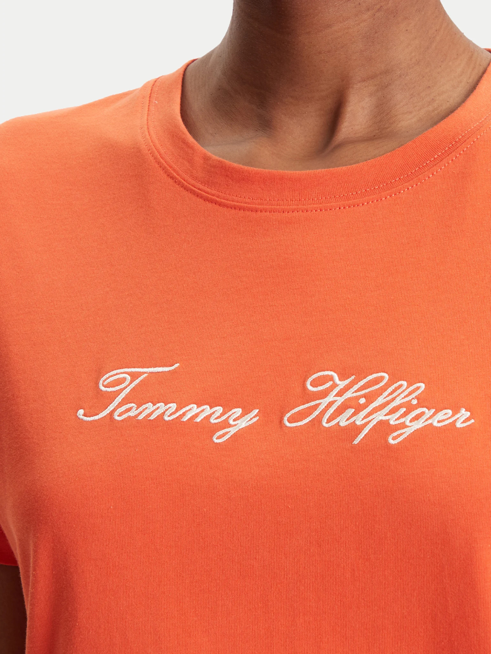 detail Tommy Hilfiger dámské oranžové tričko