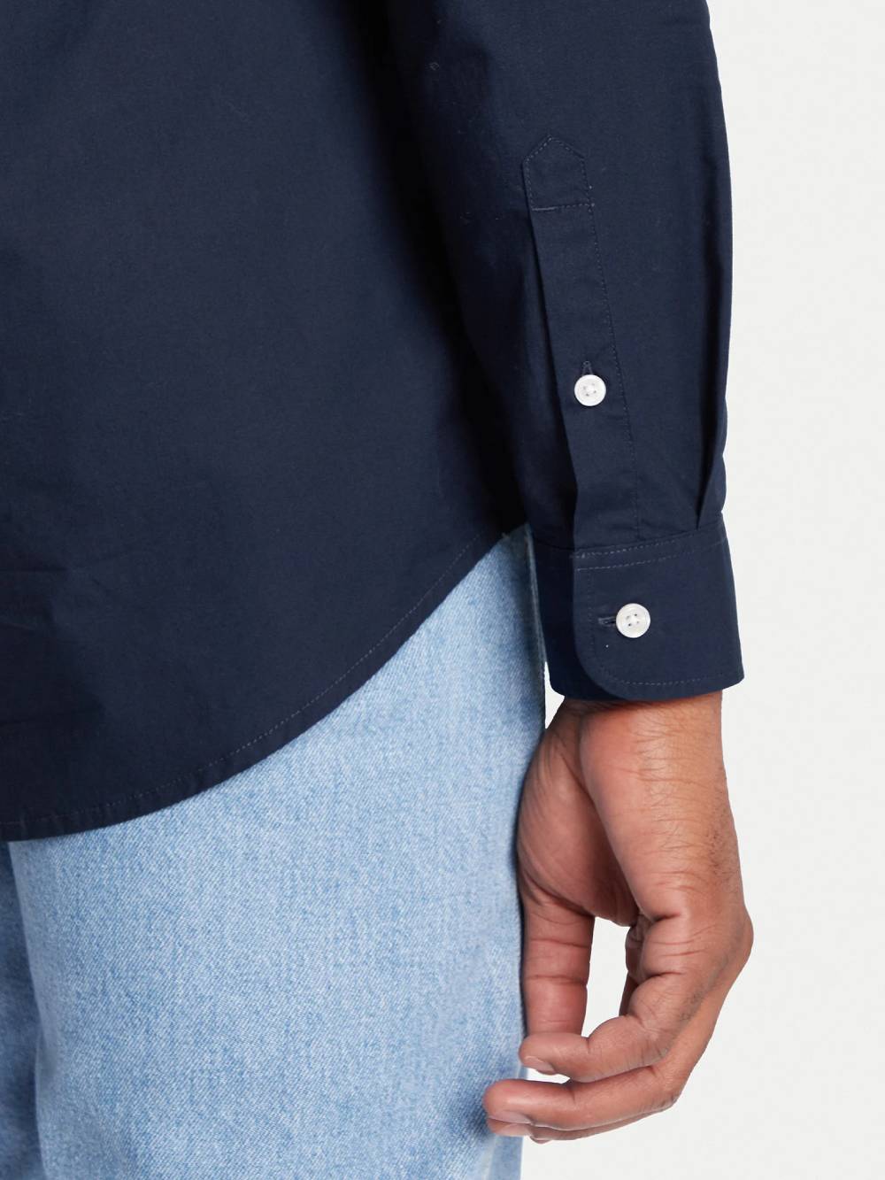 detail Tommy Jeans pánská modrá košile