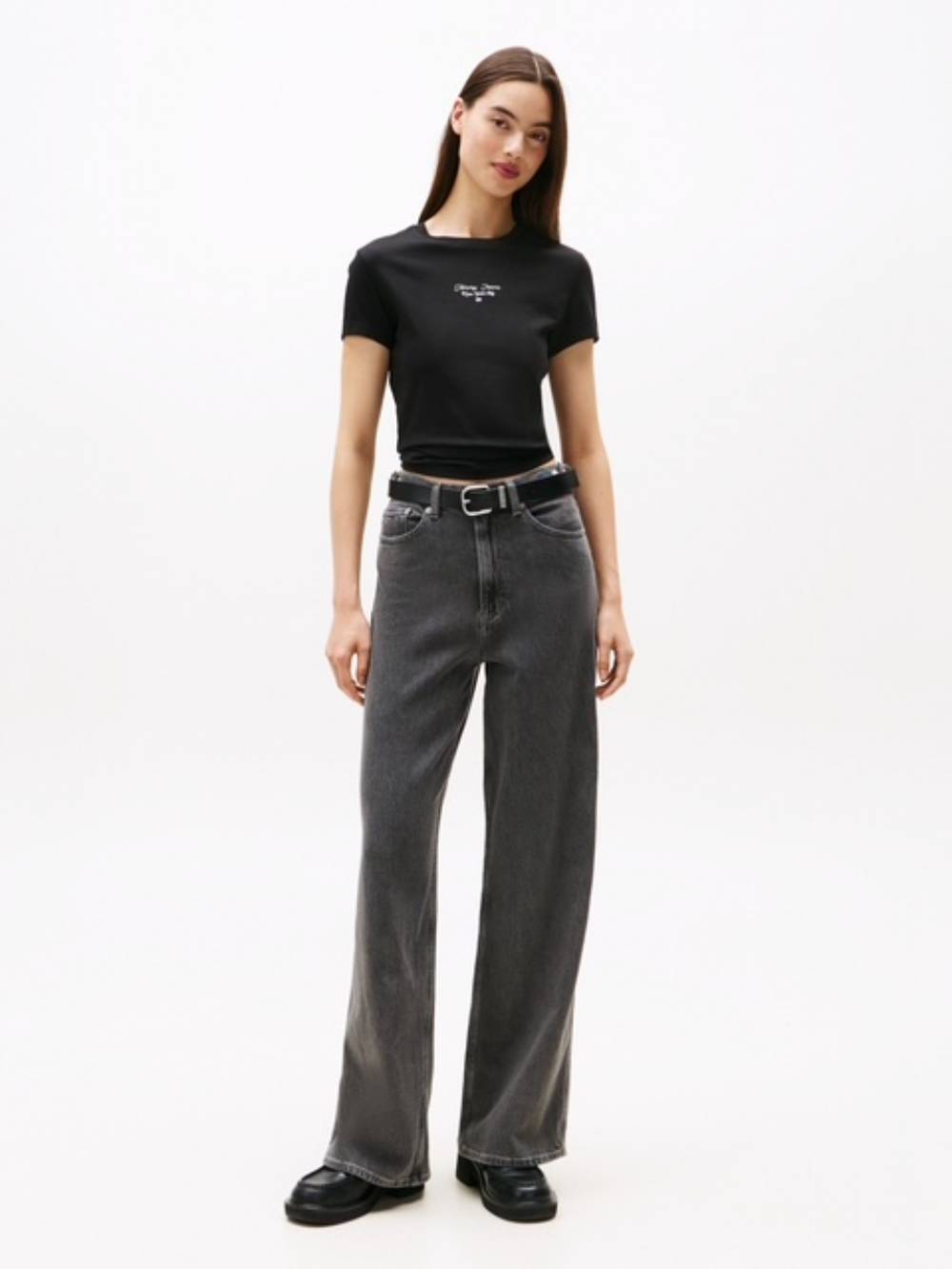 detail Tommy Jeans dámské černé tričko