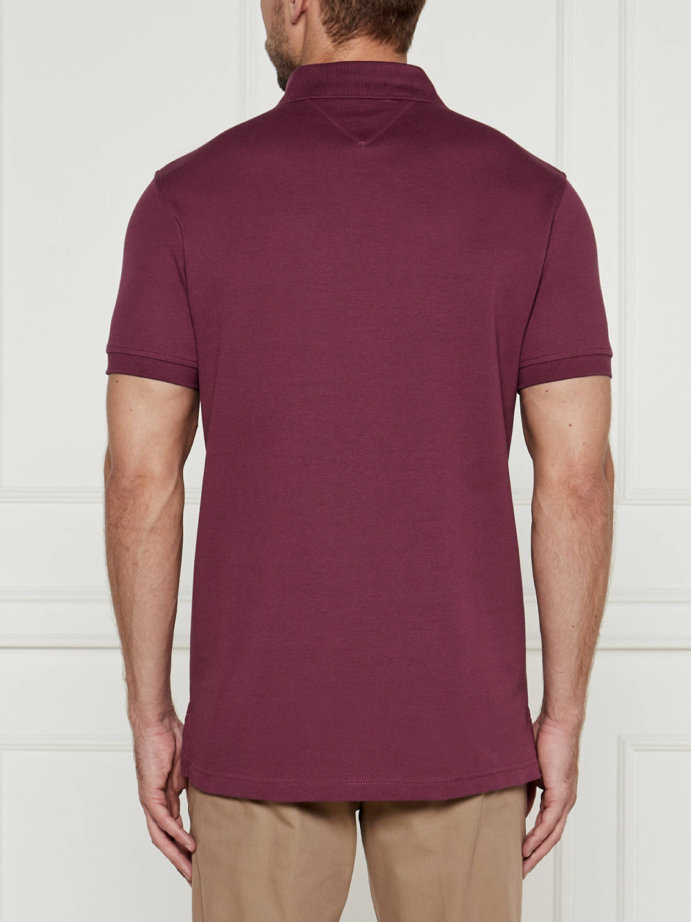 detail Tommy Hilfiger pánské vínové polo tričko