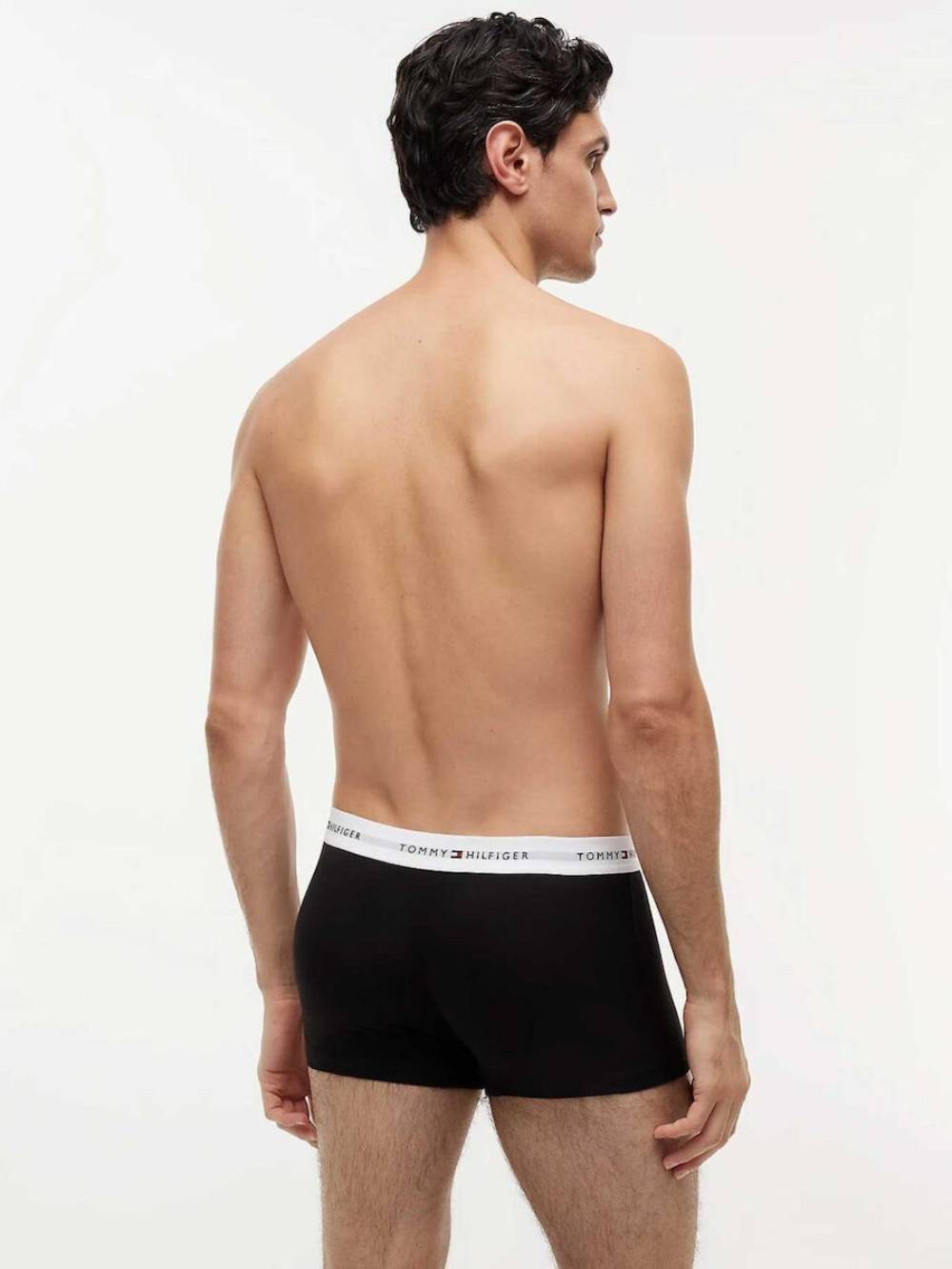 detail Tommy Hilfiger pánské černé boxerky