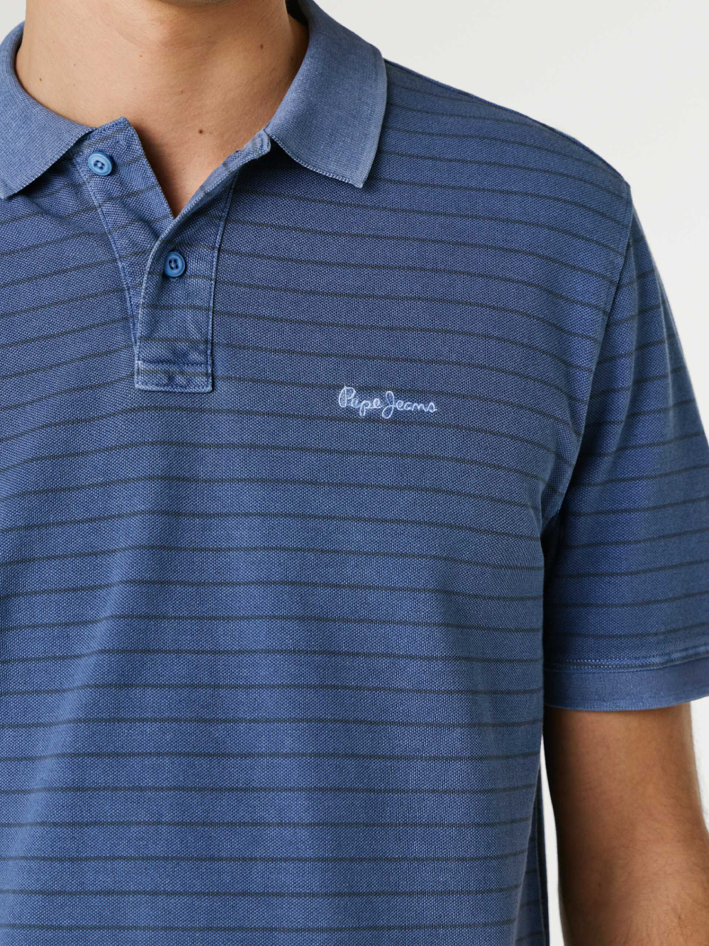 detail Pepe Jeans pánské modré polo tričko