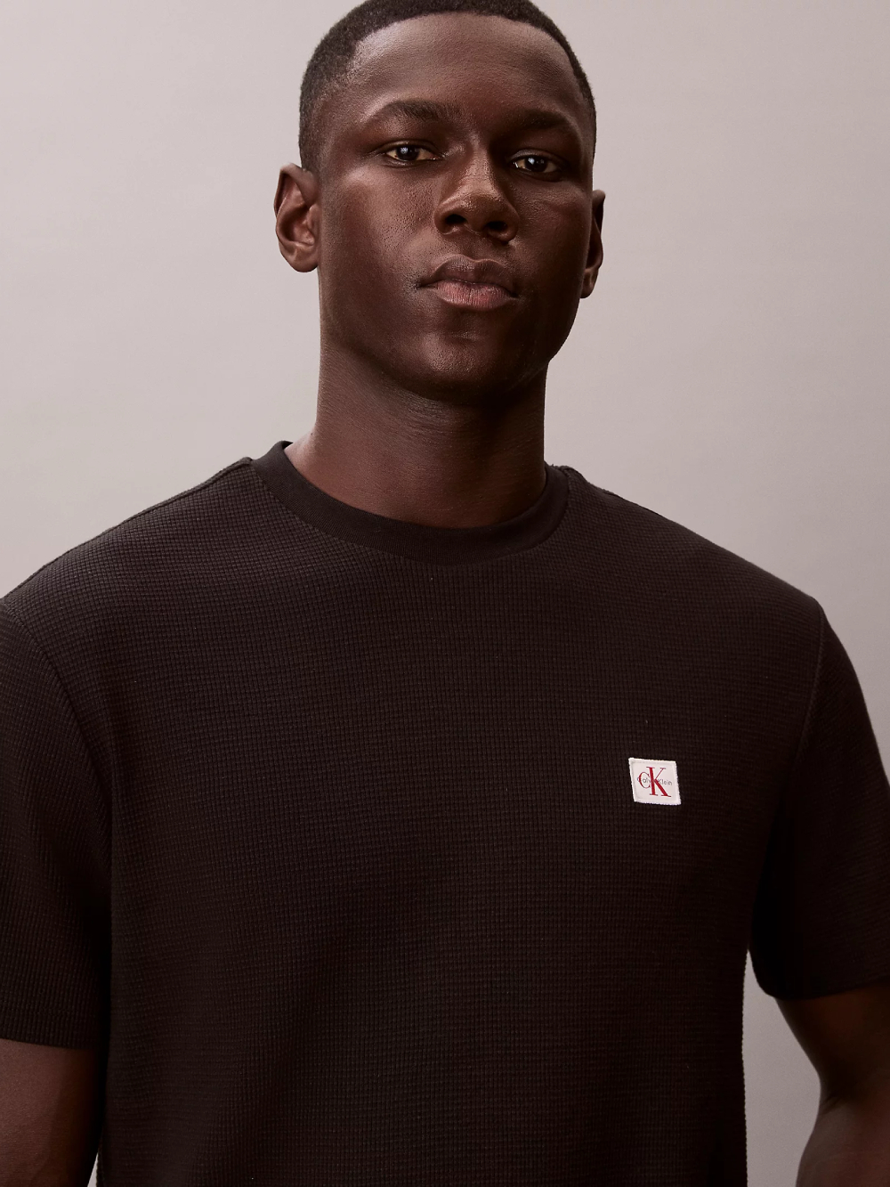 detail Calvin Klein pánské černé tričko