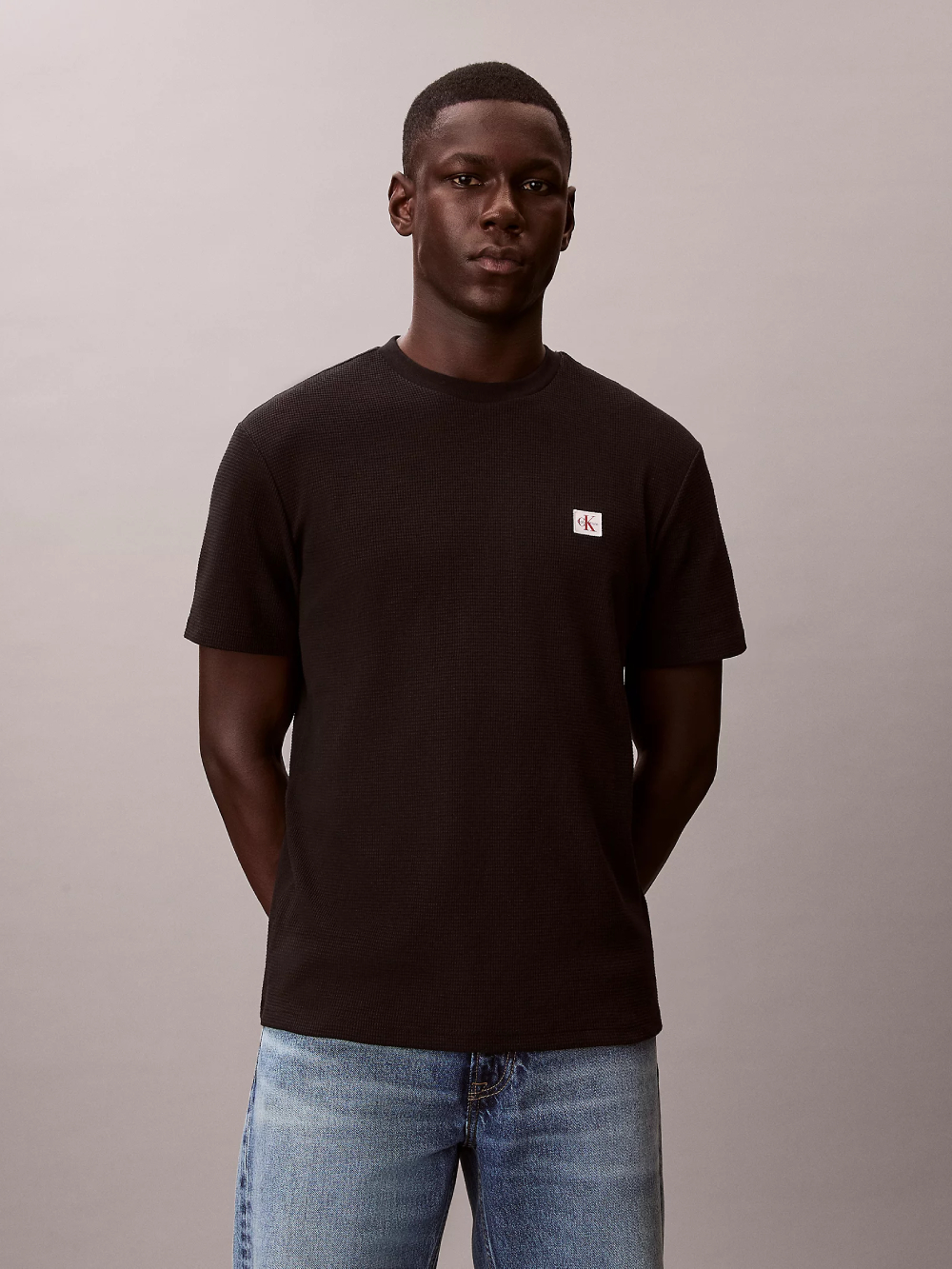 detail Calvin Klein pánské černé tričko
