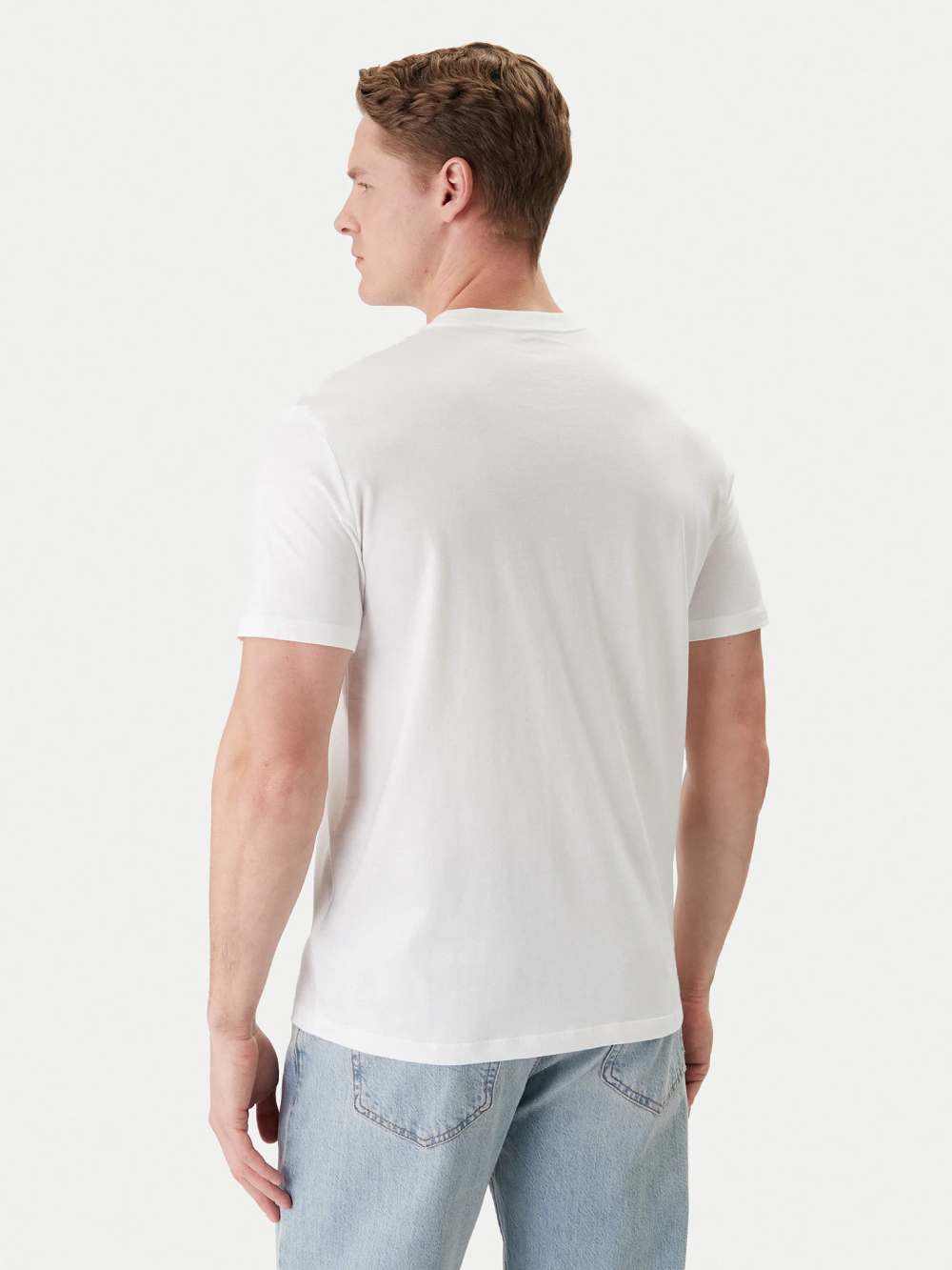 detail Calvin Klein pánské bílé tričko