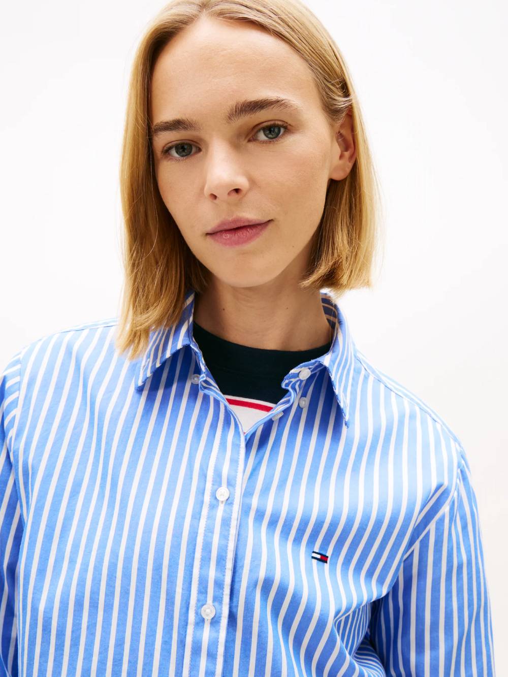 detail Tommy Jeans dámská  pruhovaná košile