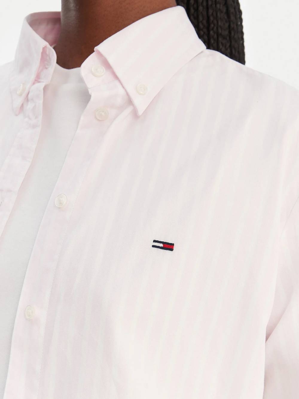 detail Tommy Jeans dámská pruhovaná košile