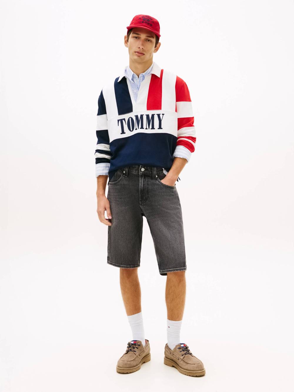 detail Tommy Jeans pánské šedé džínové kraťasy