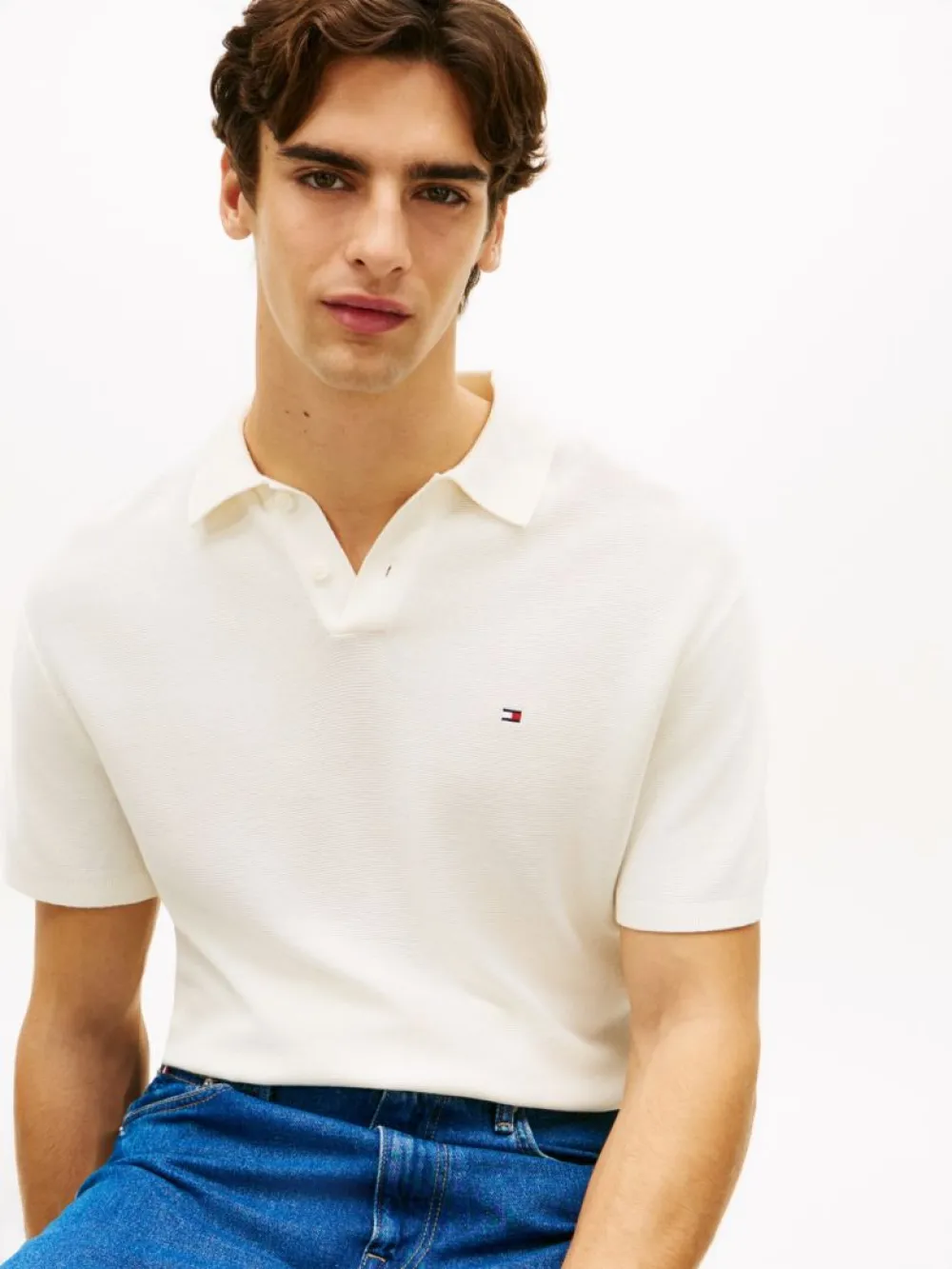 detail Tommy Hilfiger pánské krémové polo tričko