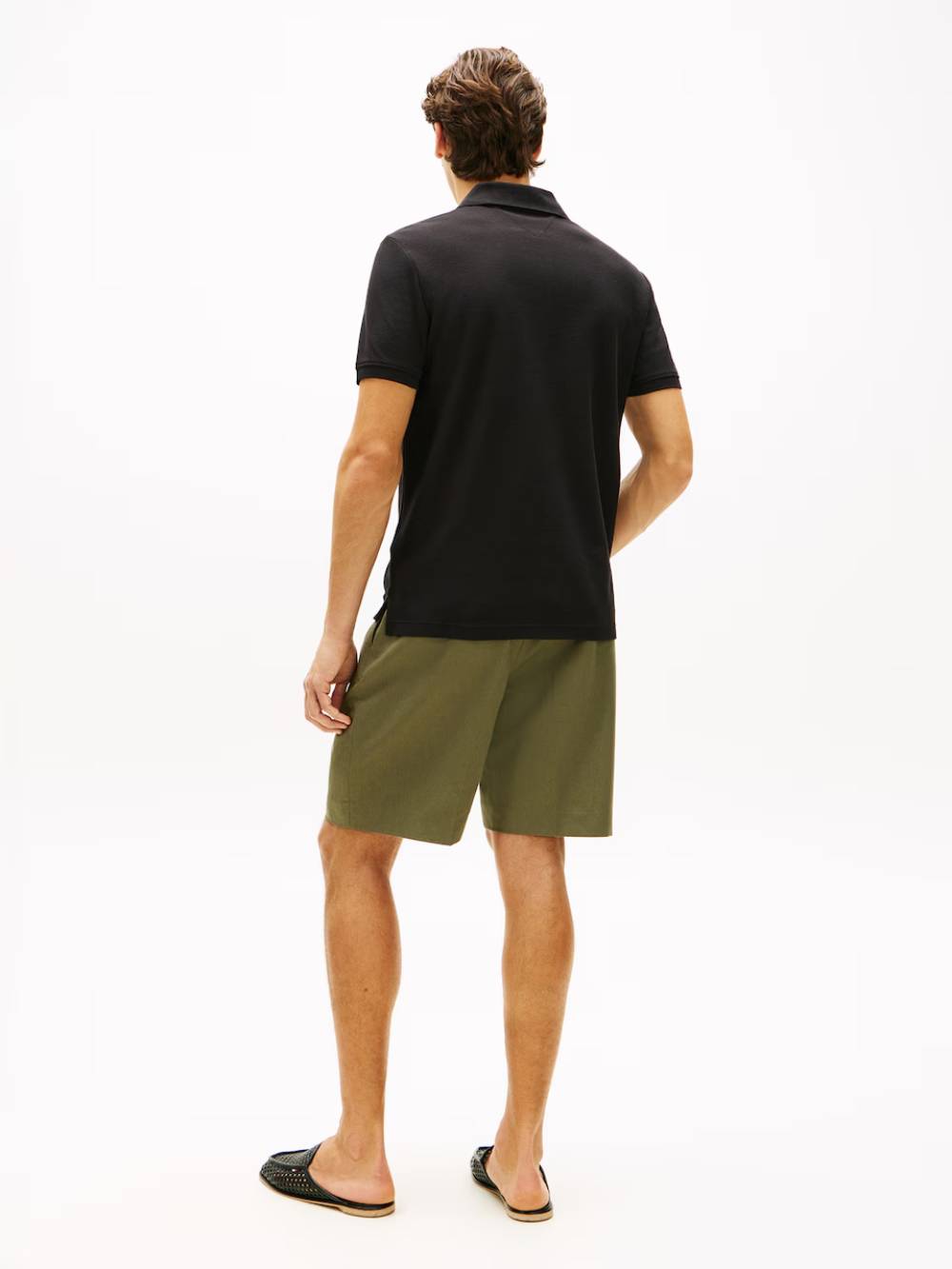 detail Tommy Hilfiger pánské černé polo tričko