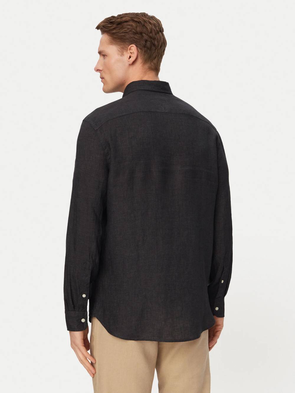 detail Tommy Hilfiger pánská černá košile