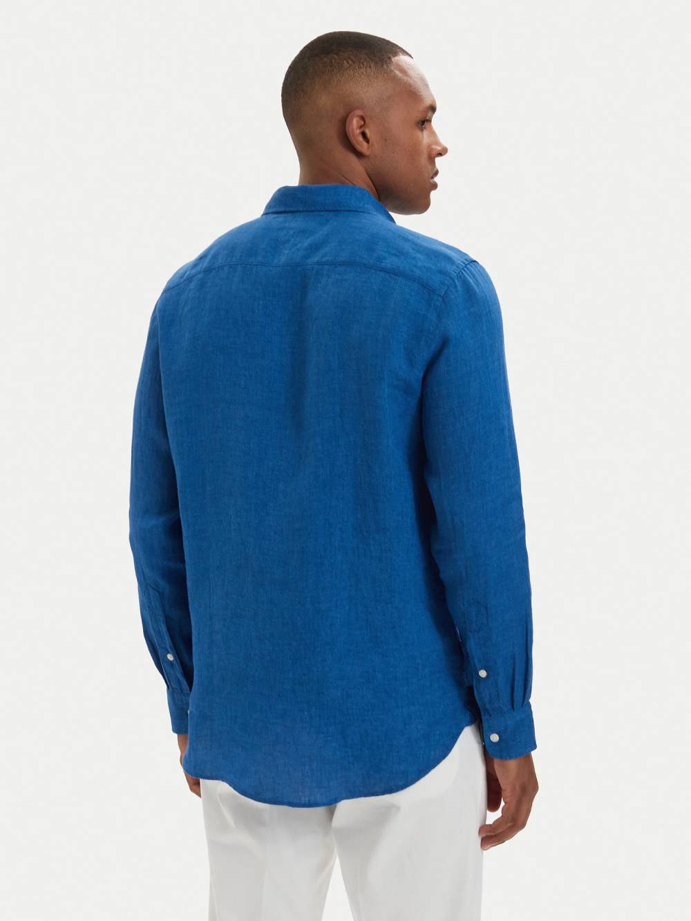 detail Tommy Hilfiger pánská modrá košile