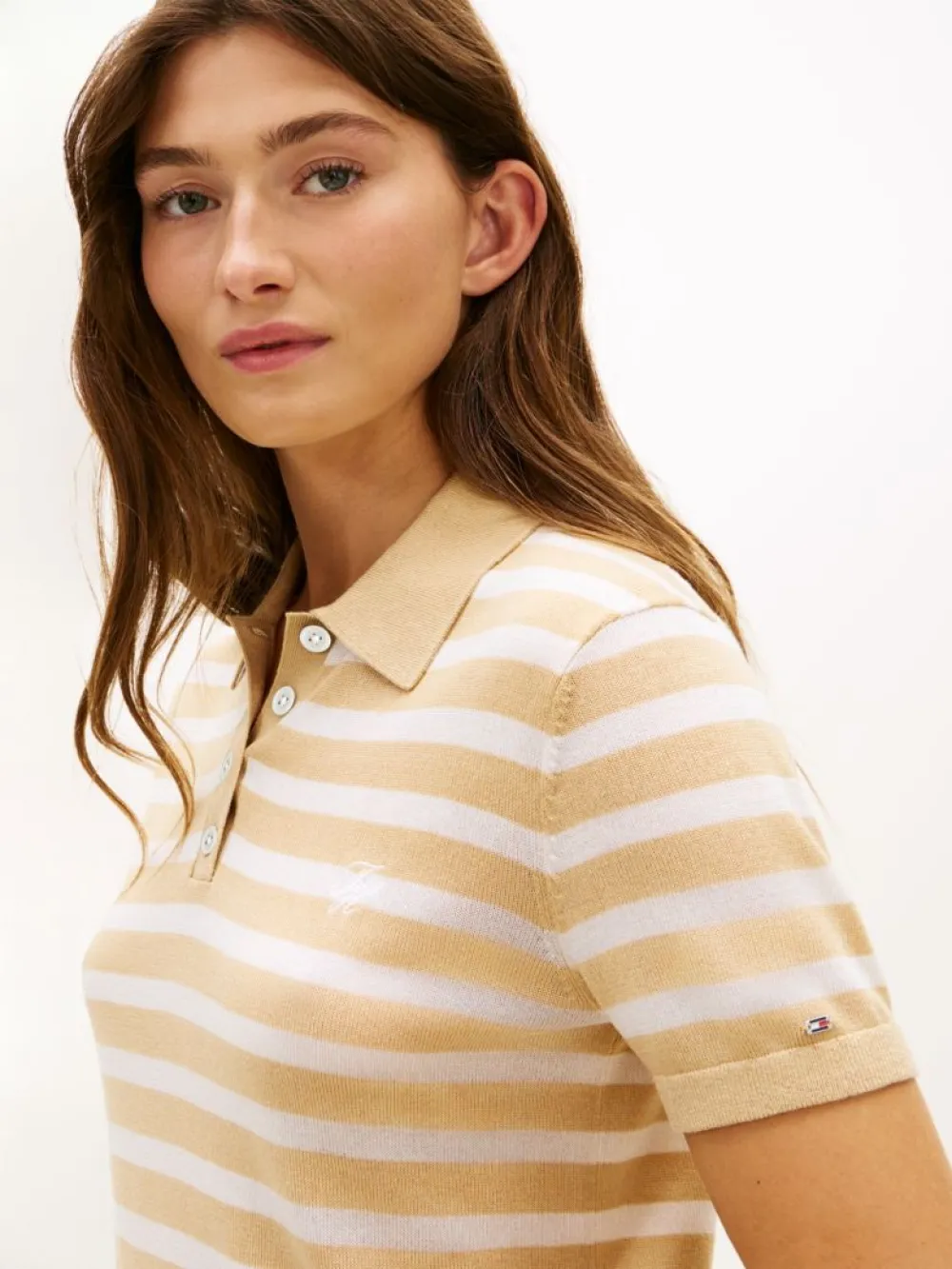 detail Tommy Hilfiger dámský béžový pruhovaný svetřík