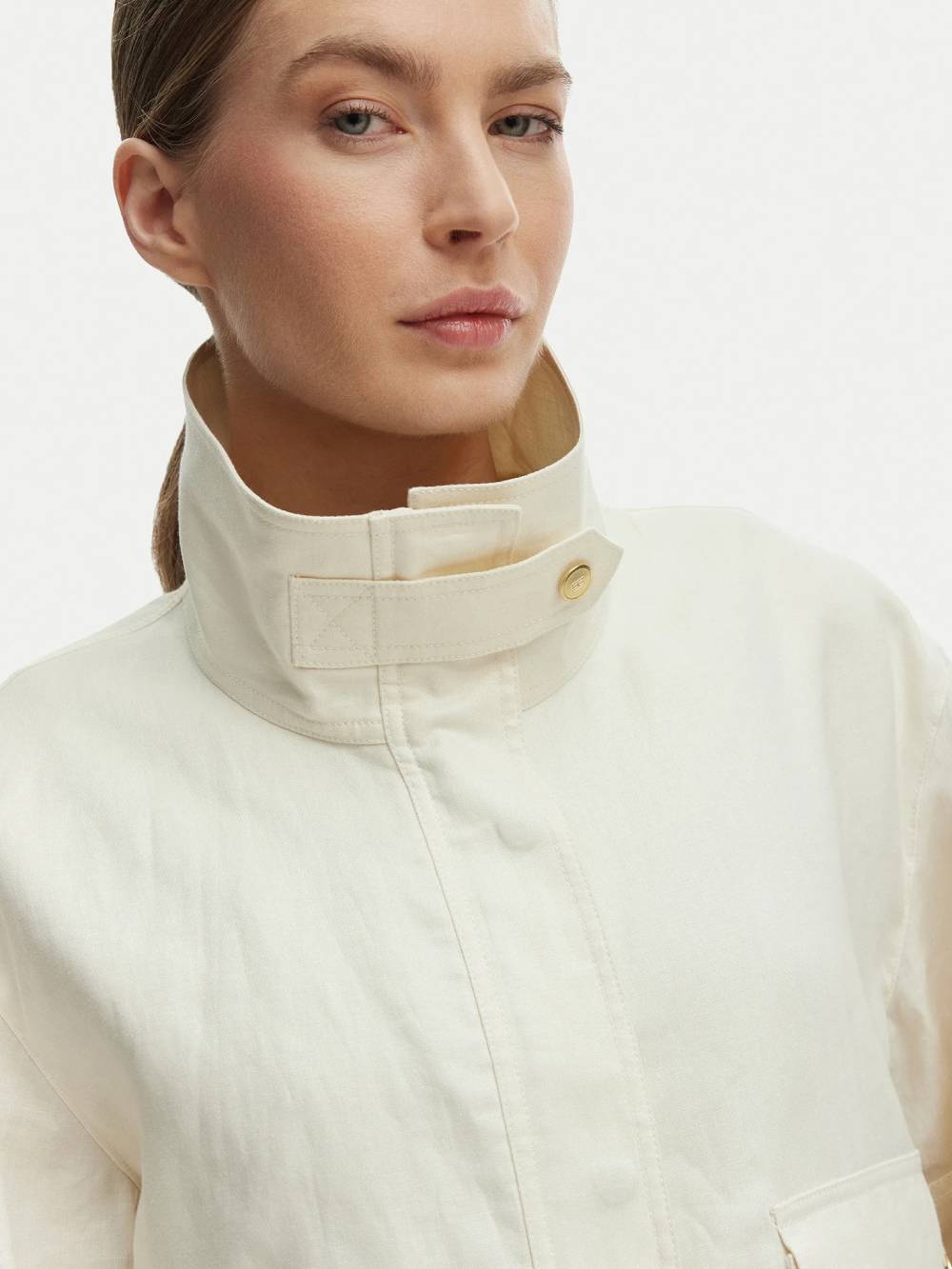 detail Tommy Hilfiger dámská lněná bunda