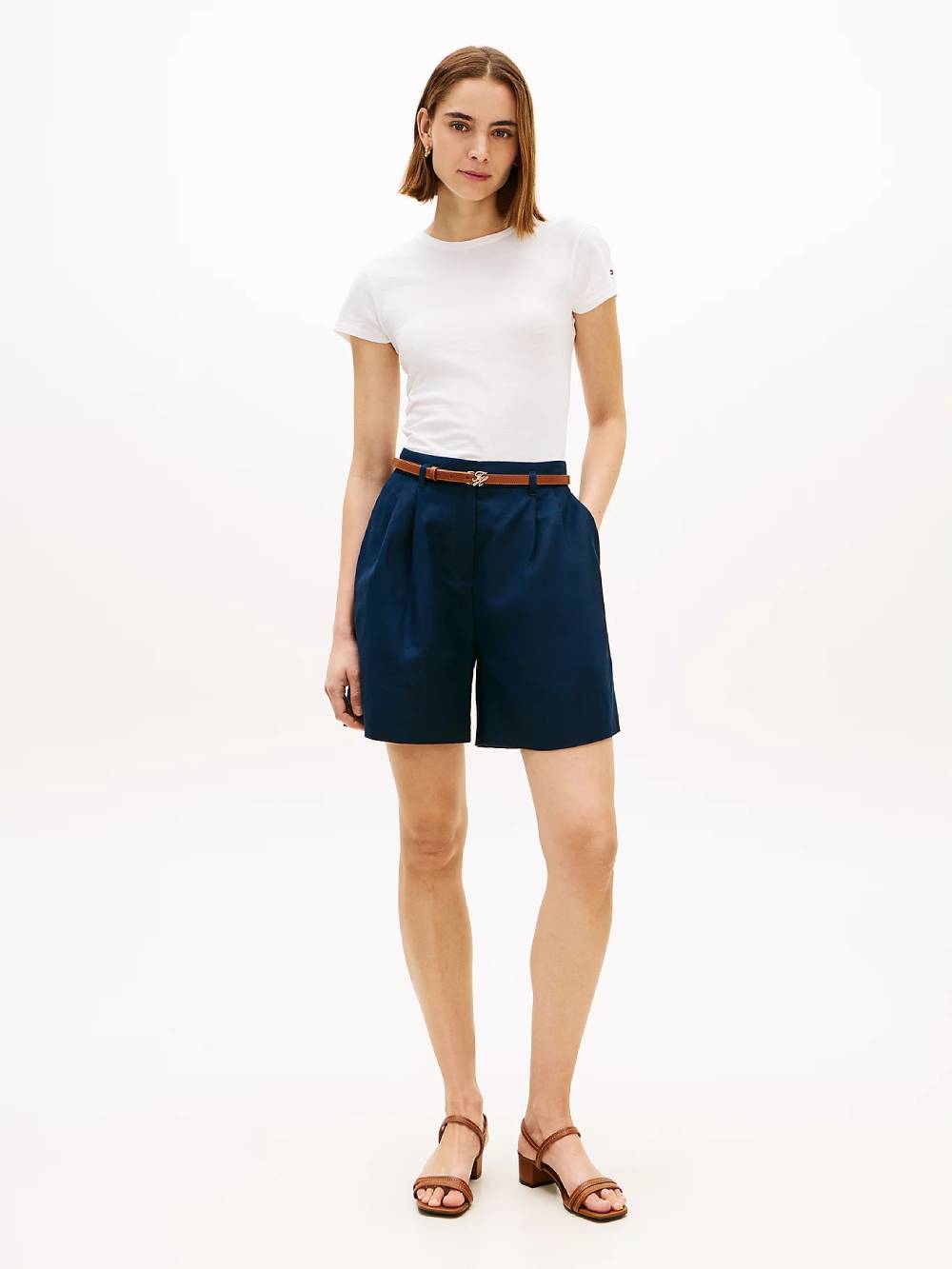 detail Tommy Hilfiger dámské bílé tričko