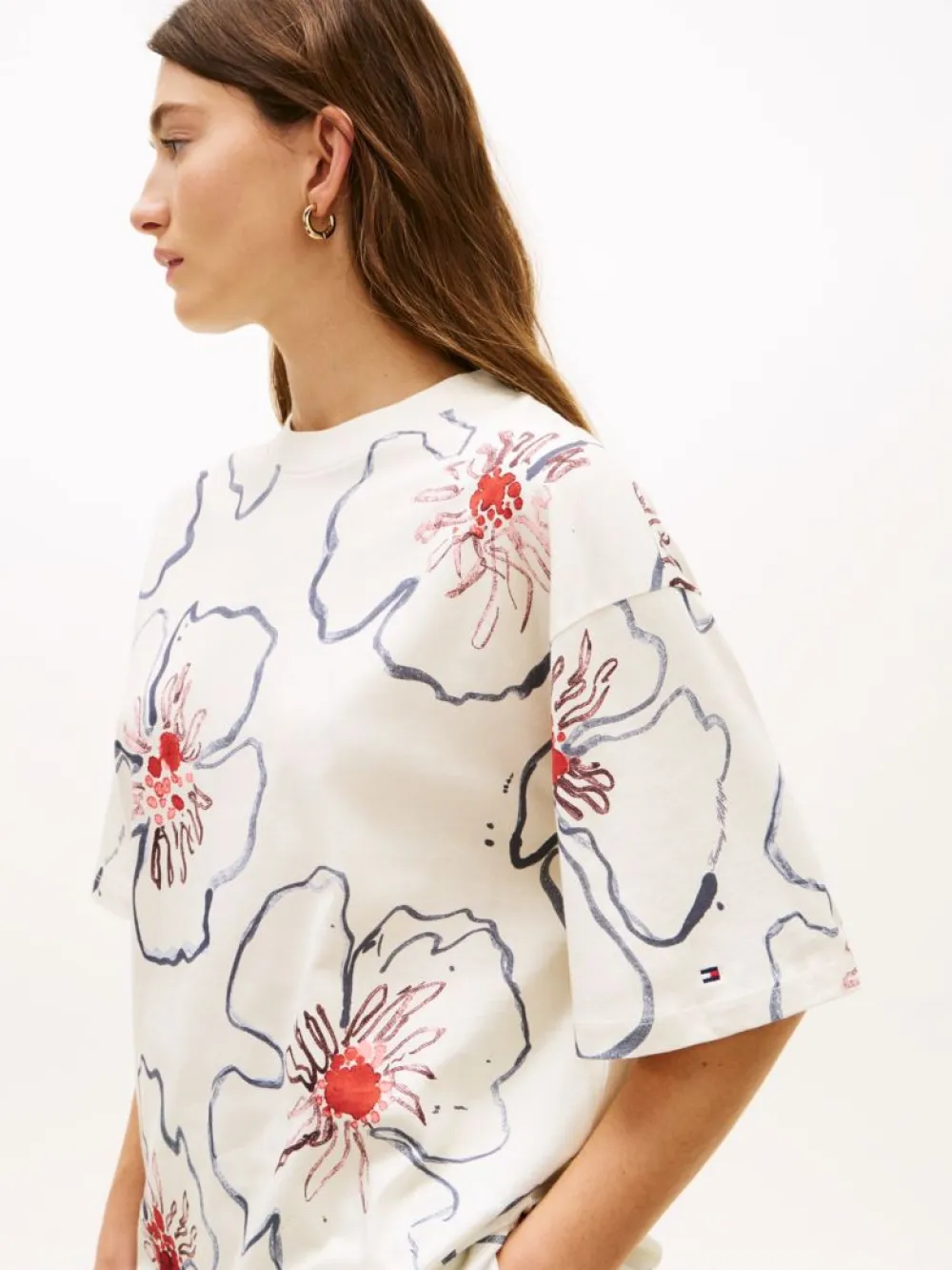 detail Tommy Hilfiger dámské květované tričko