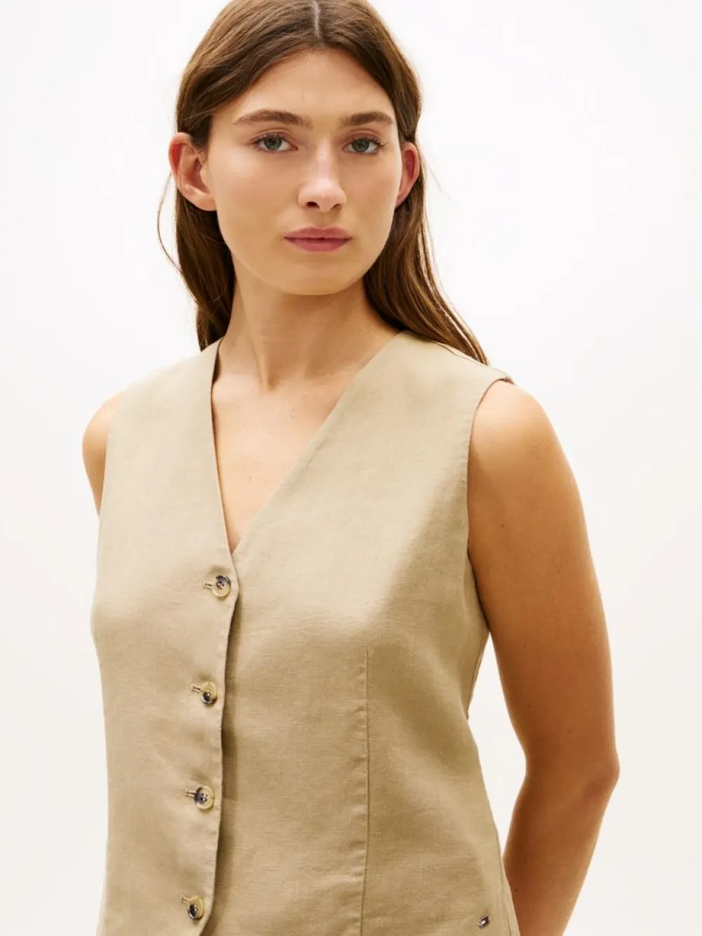 detail Tommy Hilfiger dámská béžová vesta
