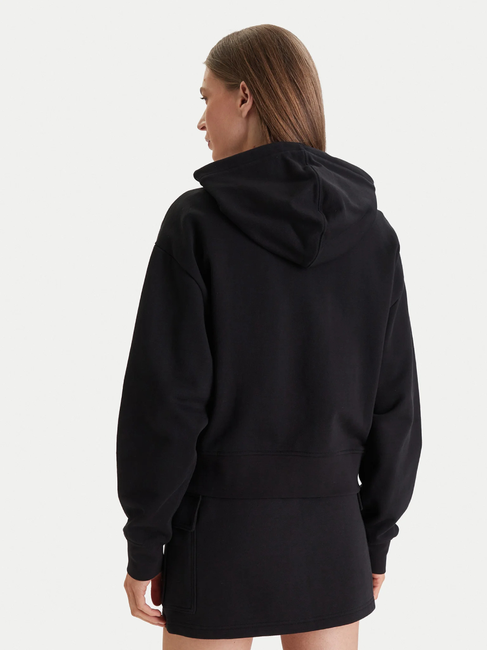 detail Calvin Klein dámská černá mikina