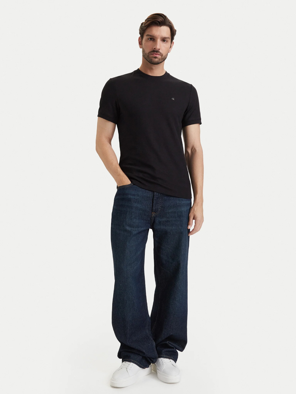 detail Calvin Klein pánské černé tričko