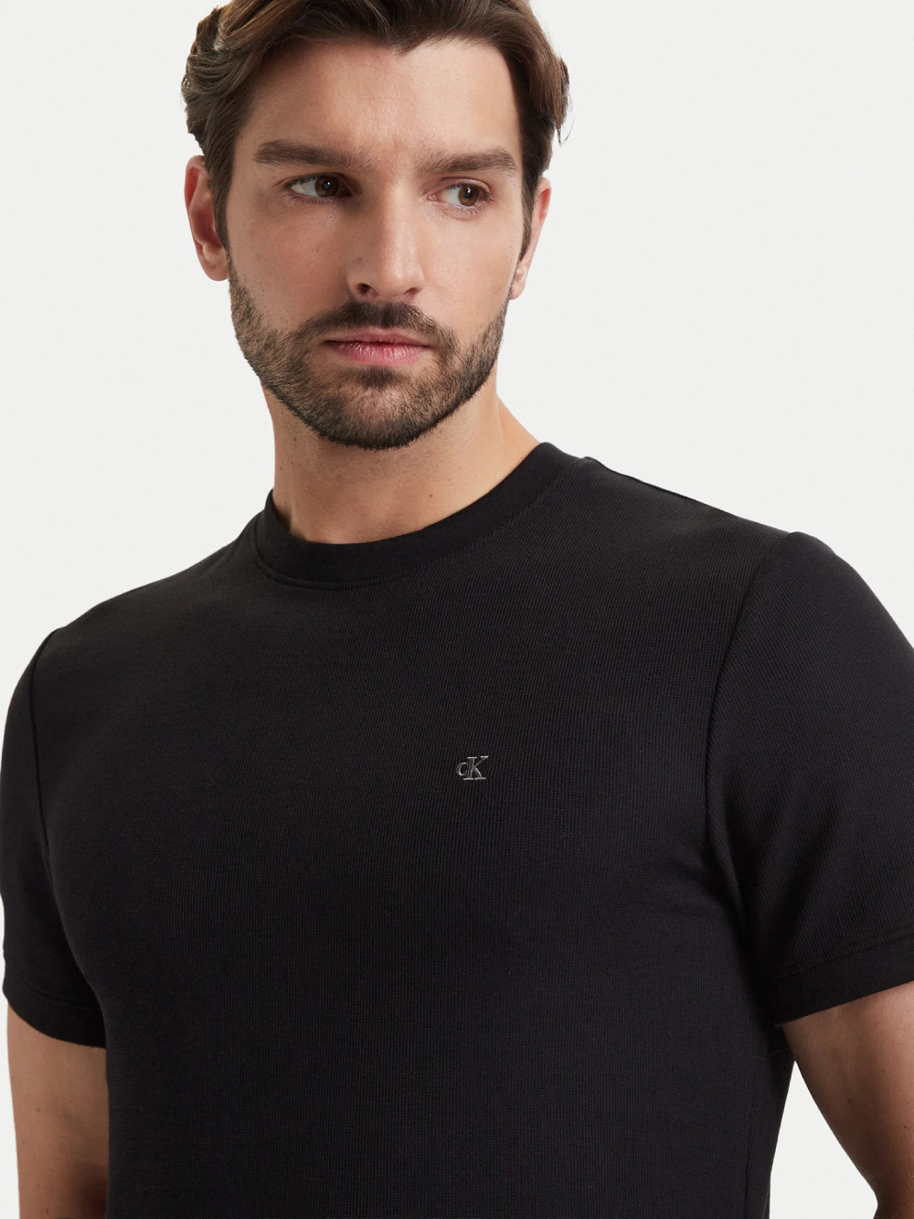 detail Calvin Klein pánské černé tričko