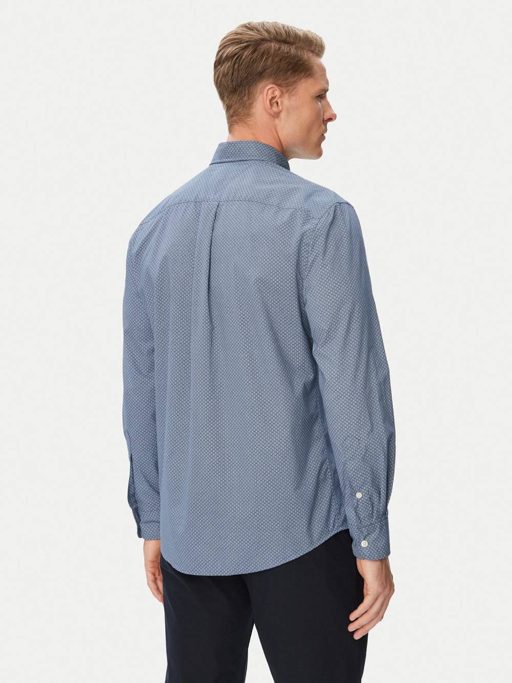 detail Tommy Hilfiger pánská modrá košile se vzorem