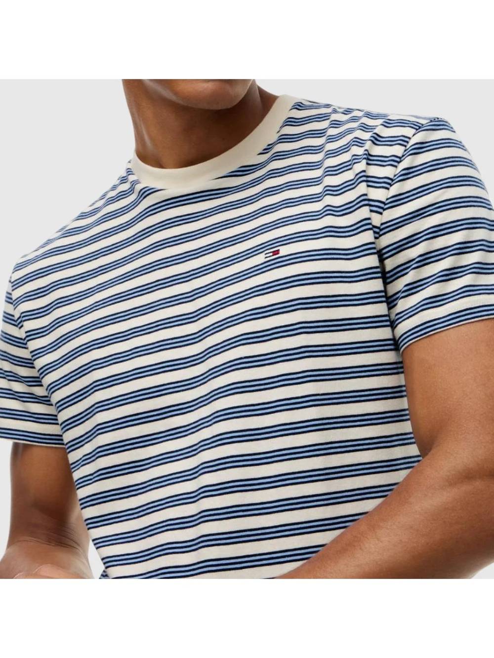 detail Tommy Jeans pánské pruhované triko