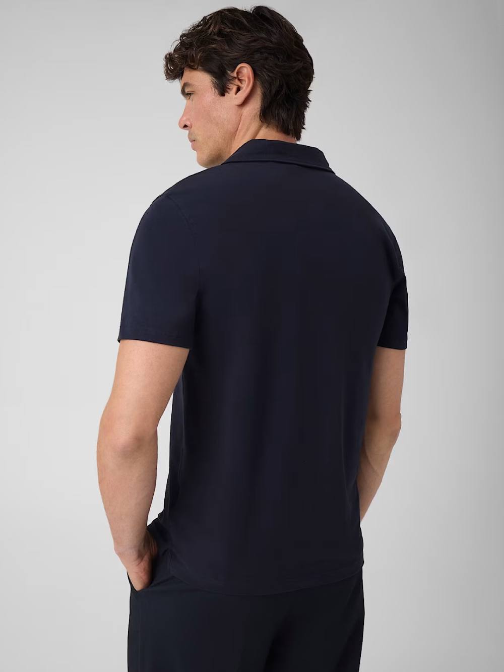 detail Guess pánské modré polo tričko