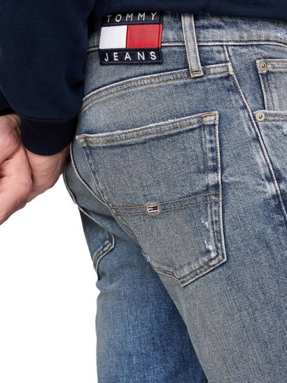 detail Tommy Jeans pánské modré džíny