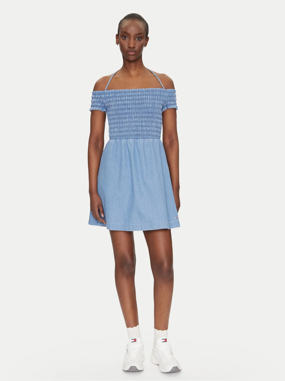 detail Tommy Jeans dámské modré džínové šaty