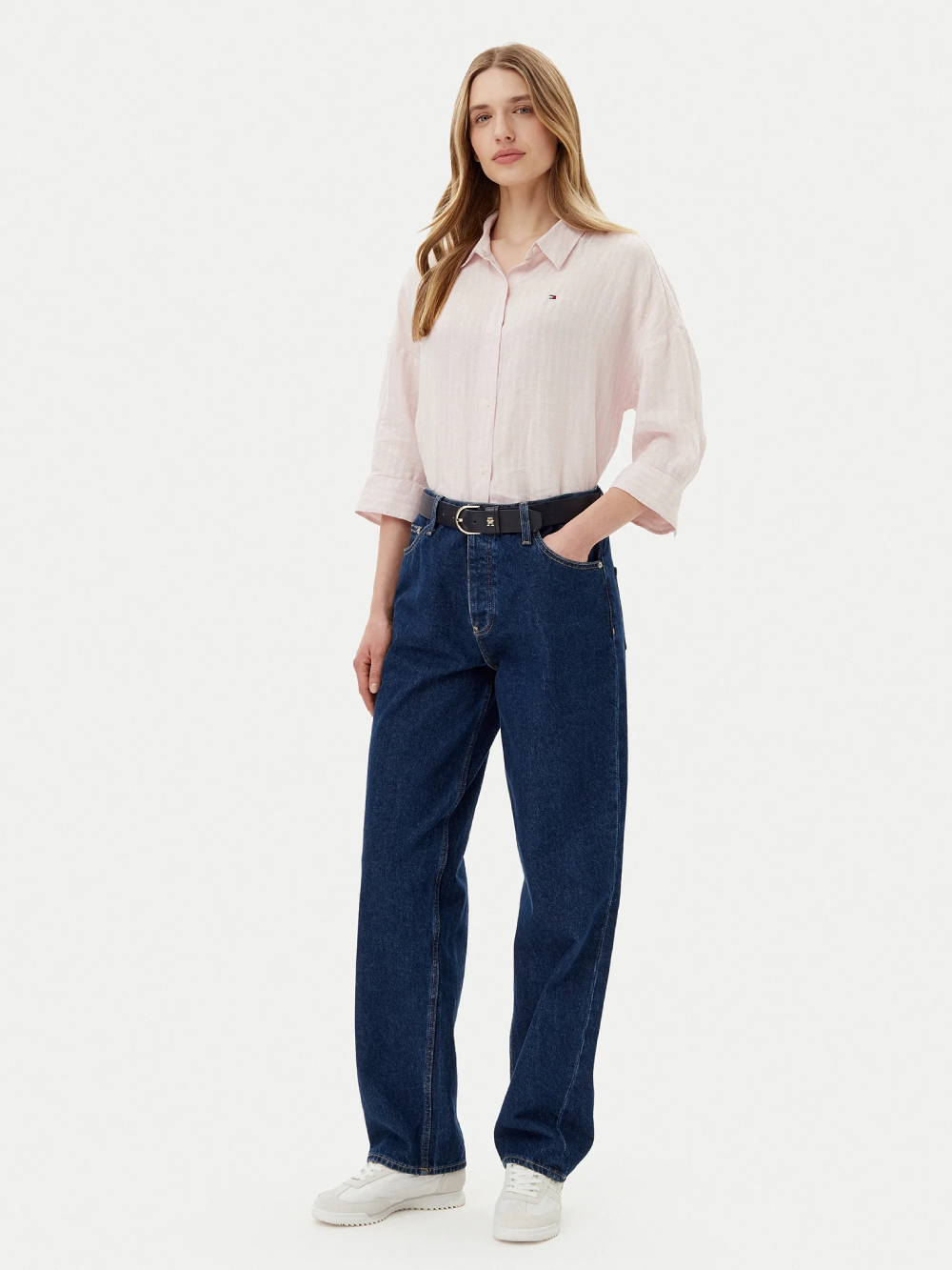 detail Tommy Hilfiger dámská růžová košile