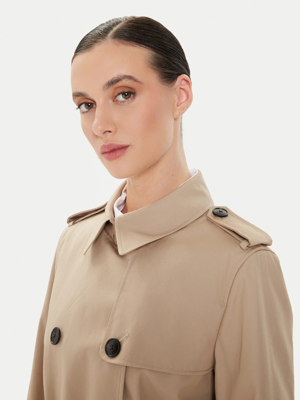 detail Tommy Hilfiger dámský béžový kabát